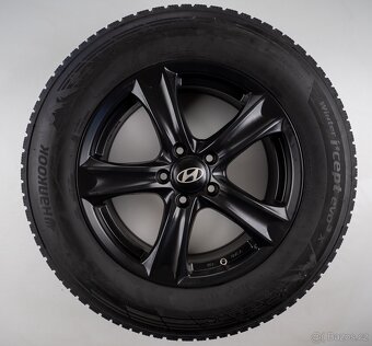 Hyundai SantaFe - 17" alu kola - Zimní pneu - 7