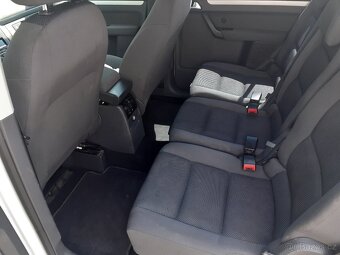 VW Touran - 7