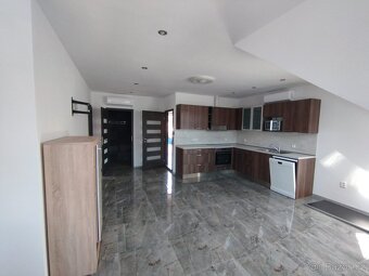 Pronájem bytu 3+kk 90 m2, s terasou 18m2 , Ledeč nad Sázavo - 7