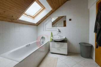 Prodej rodinného domu Tymákov - 7