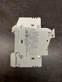 Rozvaděčové komponenty SCHRACK – odpínače 32A, 100A - 7