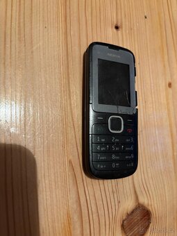 Telefony na opravu - 7