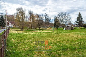Prodej pozemku pro bydlení o rozloze 1 653 m2 - Bulovka - 7