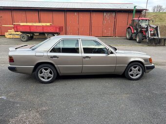 Mercedes w124 300 D turbo na opravu, dily - 7