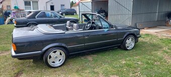 Bmw e30 cabrio 320i. Chromák. Serviska - 7
