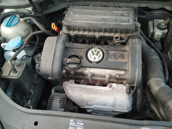 Golf 5 2007 1.4 benzín - 7