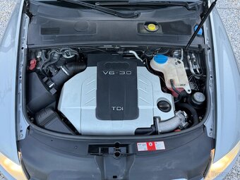 Audi A6 Allroad - Tempomat, Xenon, Vzduch. p., Park. senzory - 7