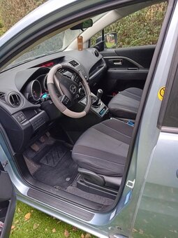 Mazda 5 - 7