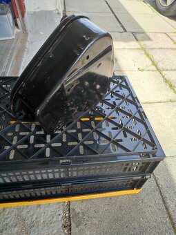 Kastlik baterie Jawa Pérák černý. - 7