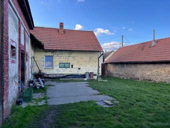 venkovský rodinný dům se stodolou - Záryby, Praha východ - 7