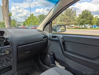 Opel Astra 2007 - 7