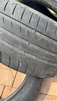 Prodám pneu na bmw X5 X6 - 7