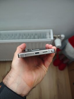 Samsung Galaxy S25 Ultra 256gb - 7