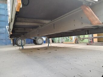 Prodám skříňovou nástavbu, garáž, sklad - 7
