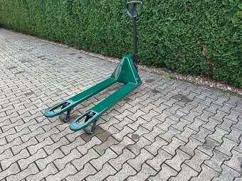 Prodám paletový vozík cena 4700,-Kč. - 7