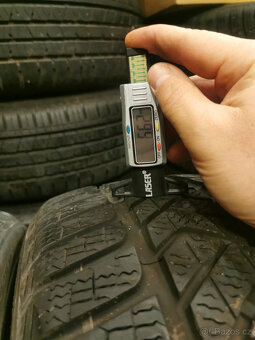 225/40R18 92H zimní pneu PIRELLI WINTER SOTTOZERO 3 - 7