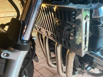 SUZUKI GSX1400 2009 - 7