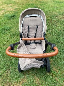 Kombinovaný kočárek a autosedačka se základnou - 7