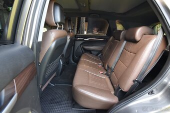 Kia Sorento 2.2 CRDI 145kw automat 4x4 7míst 2012 - 7