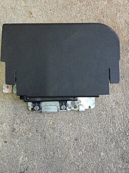 Bluetooth 7P6035730J, držák, kryt - 7