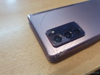 Samsung Galaxy Fold 2 - 7