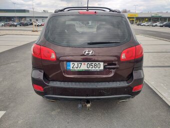Hyundai Santa Fe 2,2 CRDI 4X4 - 7
