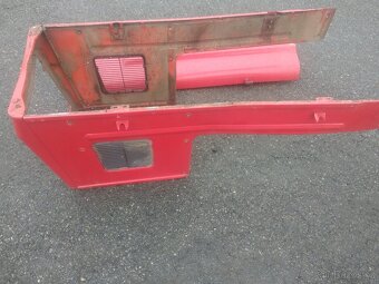 Kapota maska Zetor 7011...... - 7