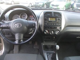 Toyota Rav4, 2.0D-4D 4x4 2005 - 7