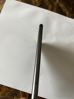 iPhone 8 256GB - 7