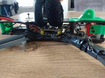 fpv dron analog elrs 4s - 7