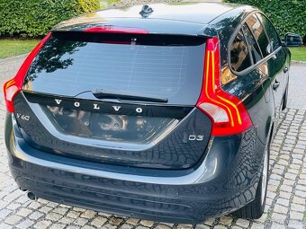 Volvo V60 2.0D 5VÁLEC AUTOMAT LED FACE SENZORY SERVISKA - 7