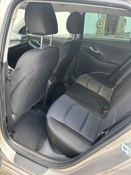 Hyundai i30, Hyundai i30 Trikolor 1.6 CRDI - 7