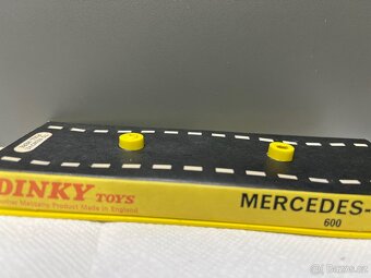 Dinky toys Mercedes-Benz 600 - 7
