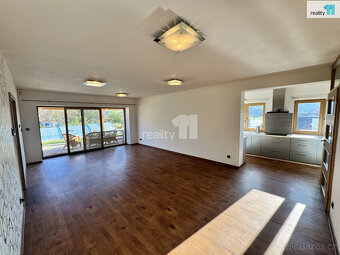 Pronájem domu 4+kk, 170 m2, po rekonstrukci, terasa, krásná - 7