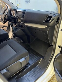 Peugeot Traveller - 7