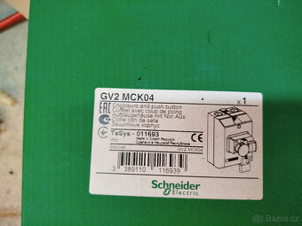 Spouštěč motoru se skříňkou - 7