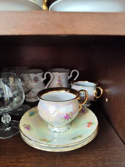 Sklo, porcelan - 7