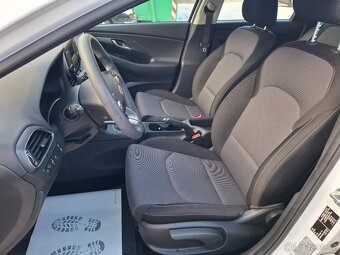 Hyundai i30 1.0i BENZIN r.22 43000km po1.majiteli PLNÝSERVIS - 7
