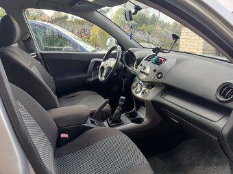 Toyota RAV 4 - 7