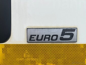 DAF CF 85.460 8x4 MANUÁL RETARDÉR EURO V - 7