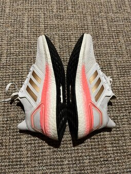 Adidas Ultraboost, velikost 39 1/3 - 7