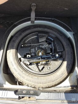 BMW 530xd e60 170kW M-paket náhradní díly - 7