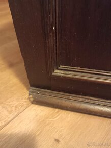 Starožitná skříňka - 7