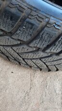 Zimní pneu 205/55 r16 dunlop runflat - 7