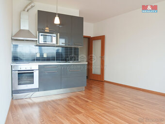 Pronájem bytu 1+kk, 35 m², Opava, ul. Hálkova - 7