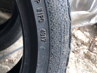 Letni pneu 235/45r17 - 7