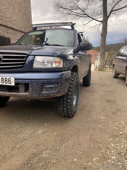 Mazda b2500 - 7