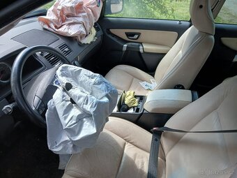 Volvo XC90 2.4TDI 132kw r.v. 2007 D5244Tprodám dily - 7