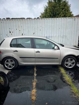 Golf V - 7