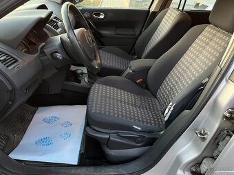 Megane PLNÝ SERVIS RENAULT+1.MAJITEL - 7